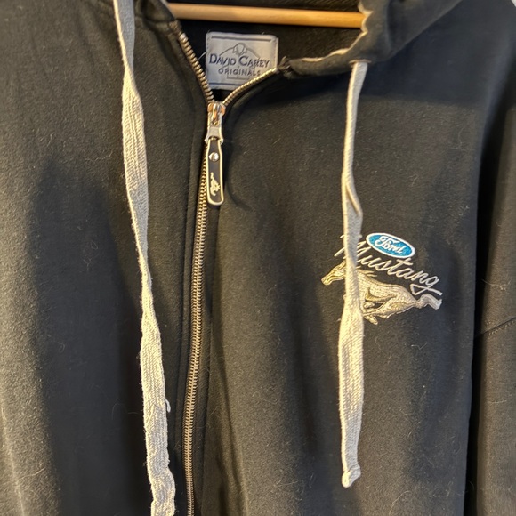 Ford Mustang Black Hoodie Jacket - Picture 4 of 9